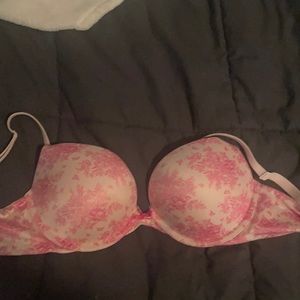 Body By Victoria’s Secret Bra